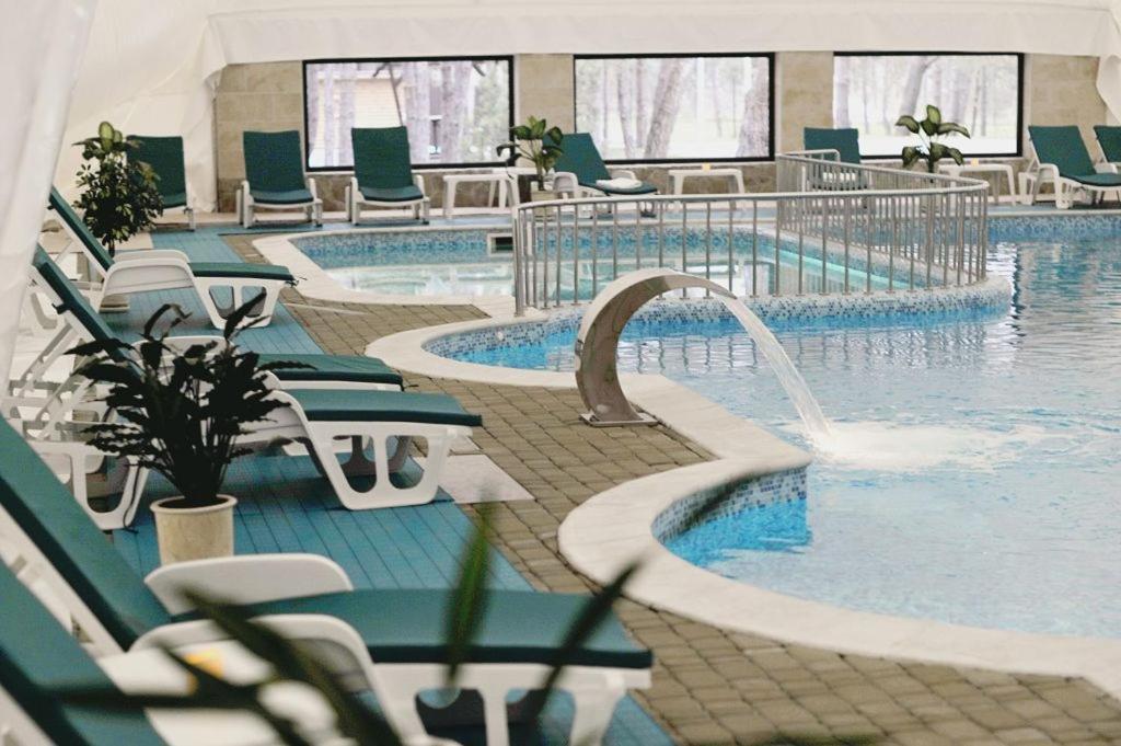 Sobi Hotel Vyšhorod Esterno foto