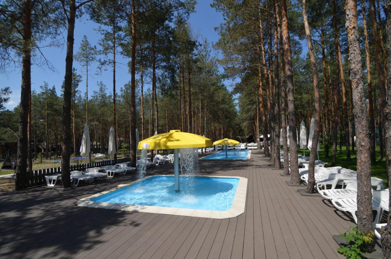Sobi Hotel Vyšhorod Esterno foto