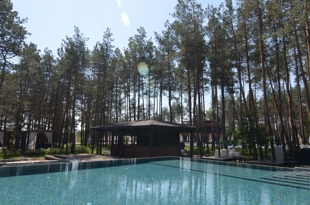 Sobi Hotel Vyšhorod Esterno foto